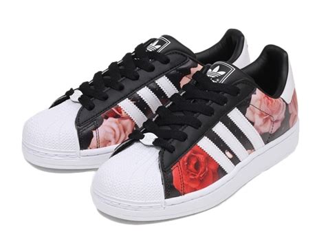 adidas superstar zwart bloemen